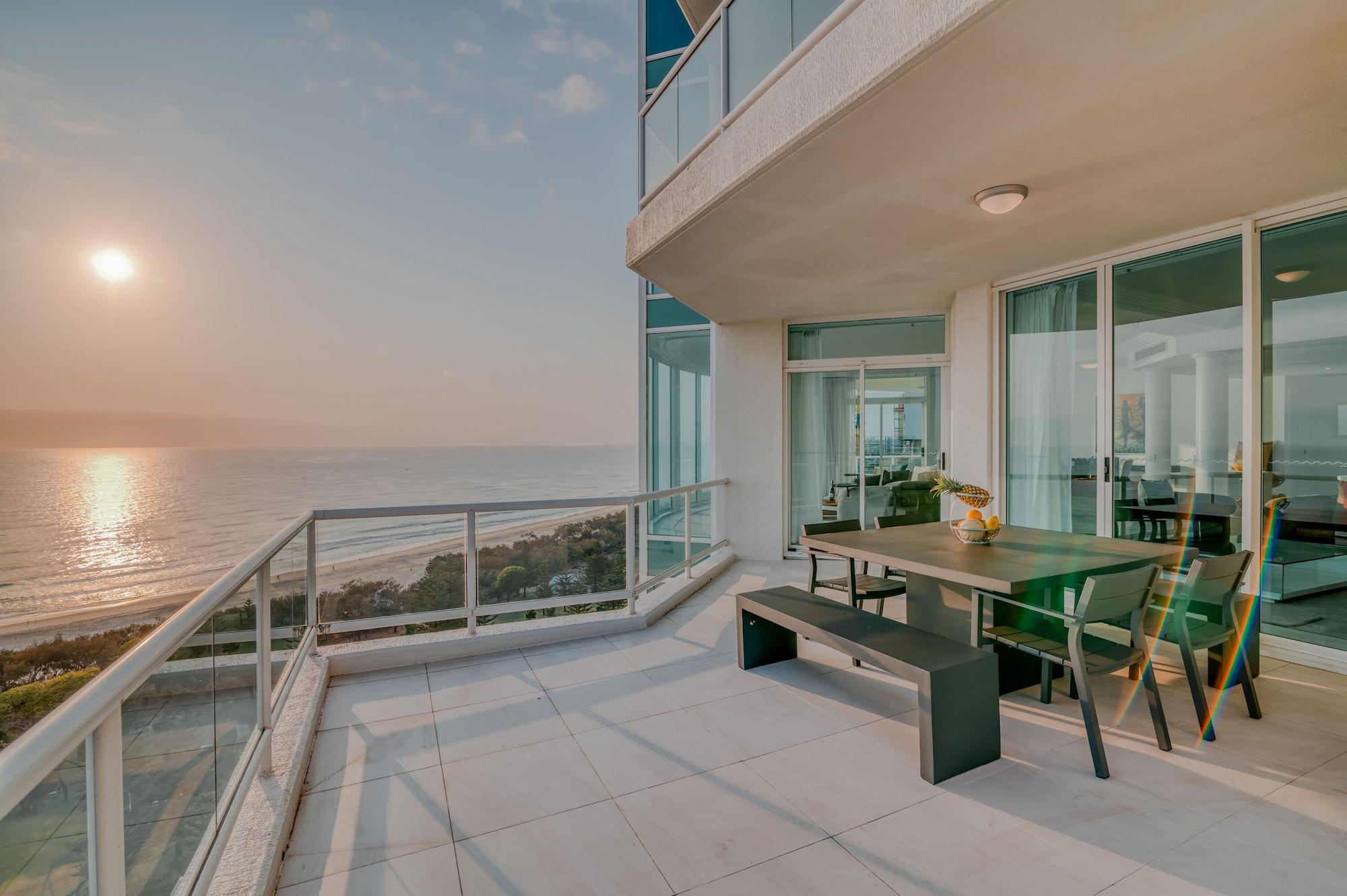 Carmel By The Sea Aparthotel Gold Coast Ngoại thất bức ảnh