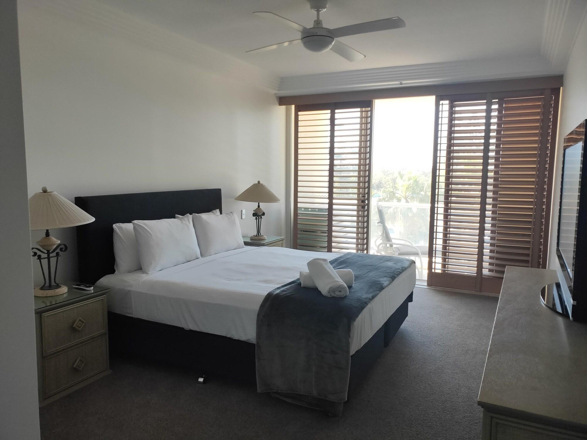 Carmel By The Sea Aparthotel Gold Coast Ngoại thất bức ảnh