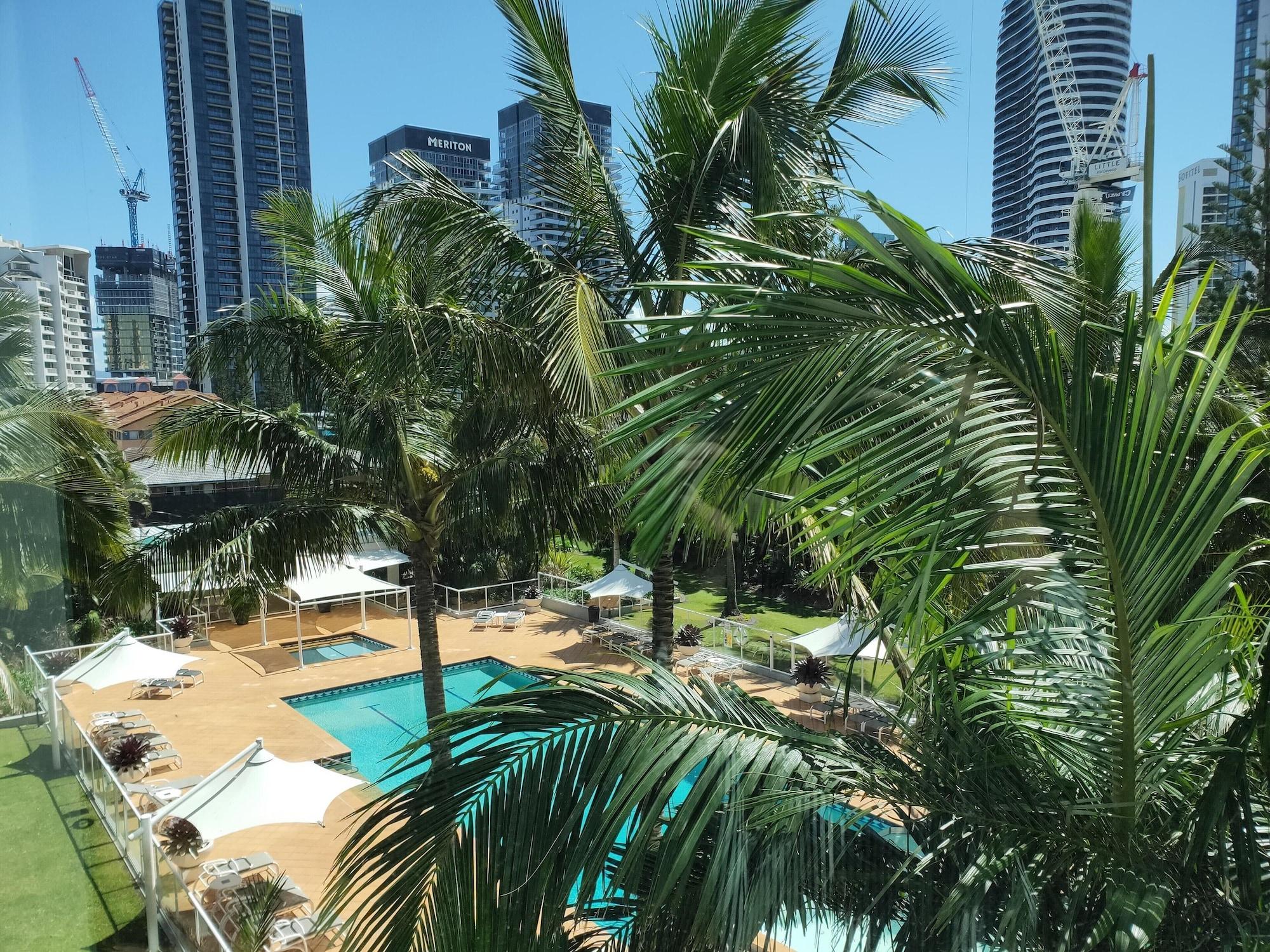 Carmel By The Sea Aparthotel Gold Coast Ngoại thất bức ảnh