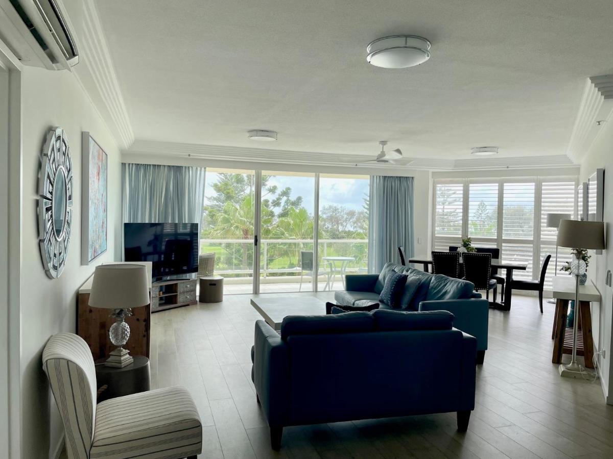 Carmel By The Sea Aparthotel Gold Coast Ngoại thất bức ảnh