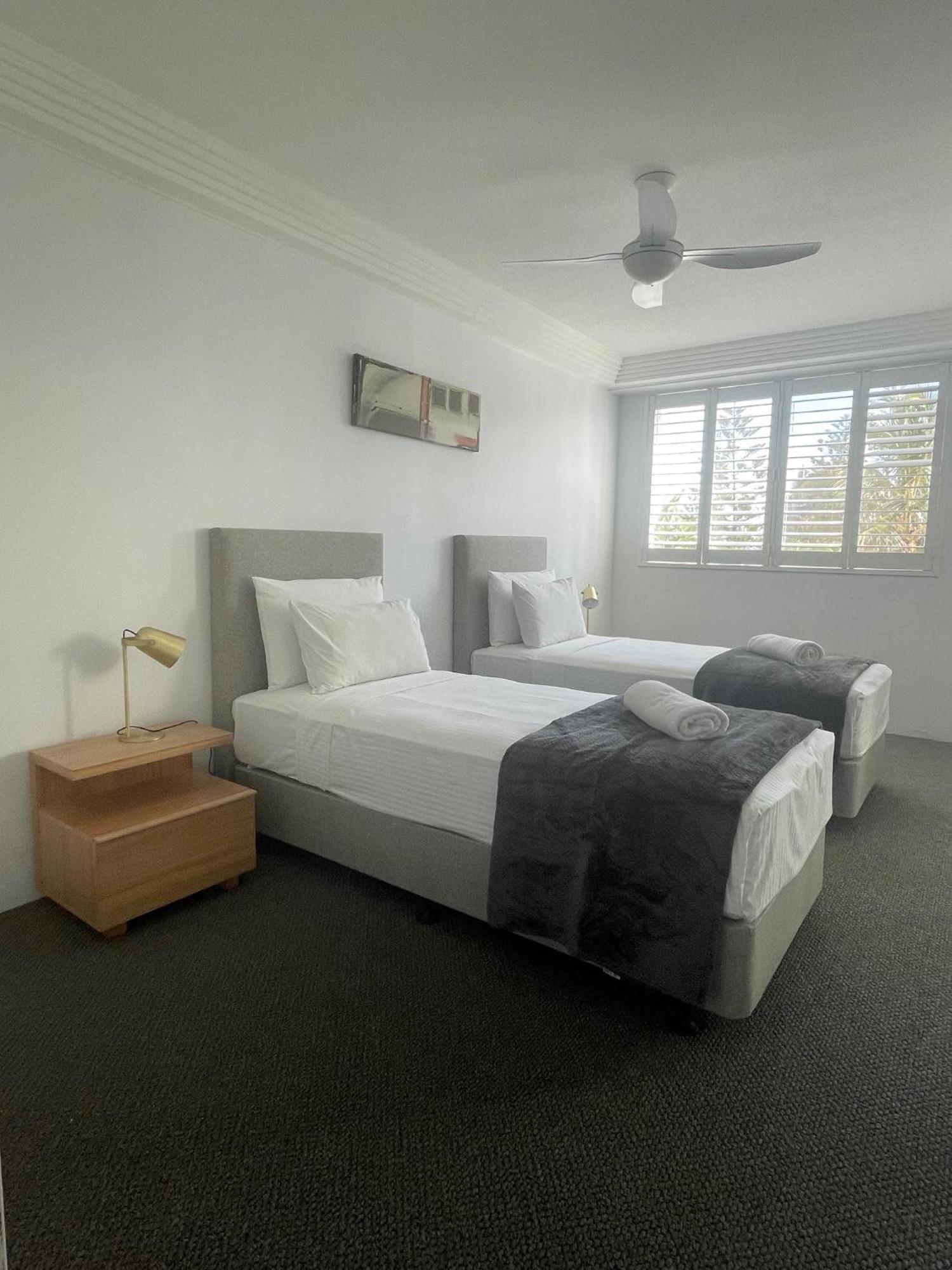 Carmel By The Sea Aparthotel Gold Coast Ngoại thất bức ảnh
