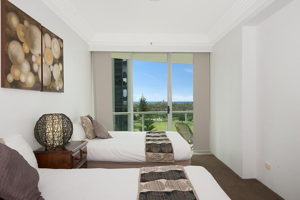 Carmel By The Sea Aparthotel Gold Coast Ngoại thất bức ảnh