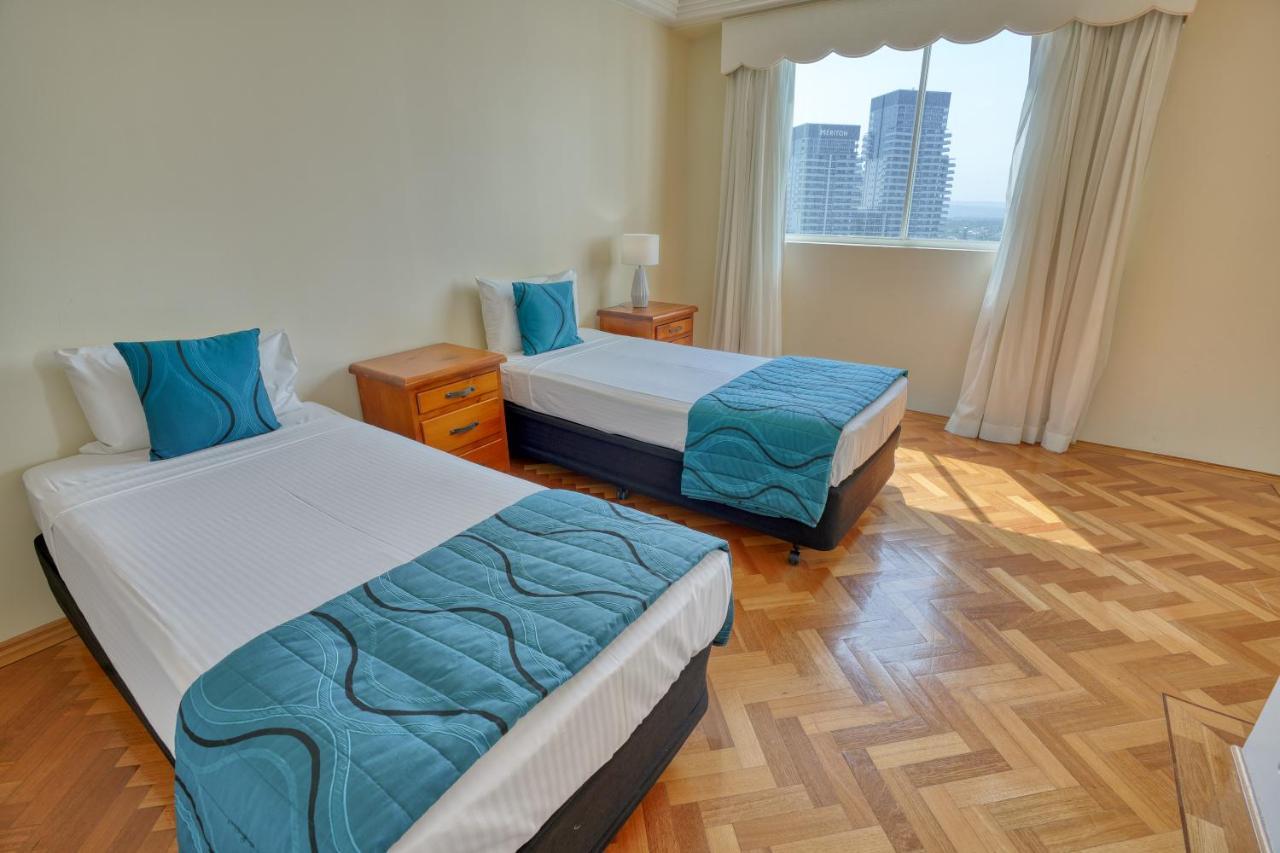 Carmel By The Sea Aparthotel Gold Coast Ngoại thất bức ảnh